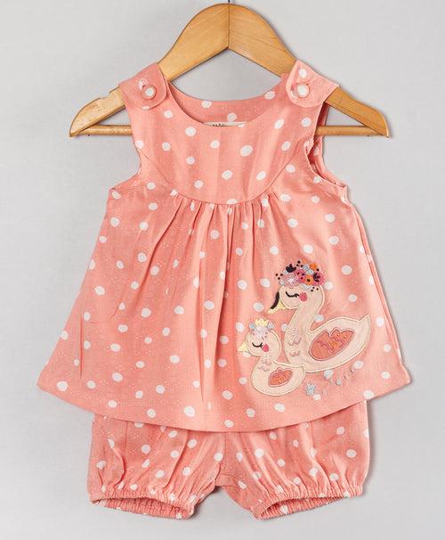 PEACH DOT PRINT INFANT GIRLS SET WITH DUCKS PATCHWORK