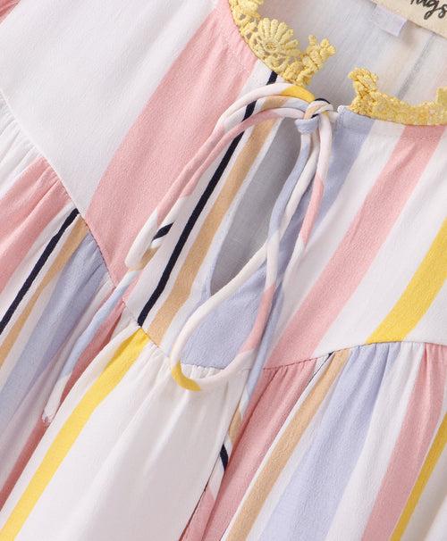 MULTI STRIPE PRINT WITH CONTRAST LACE AT NECK AND SLEEVES- WHT/PINK