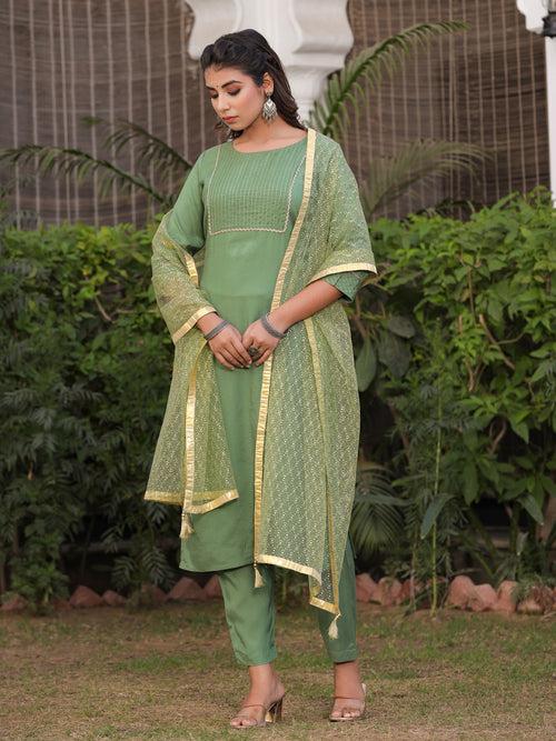 Green Embroidered Straight Viscose Musline Kurta With Pant & Net Dupatta