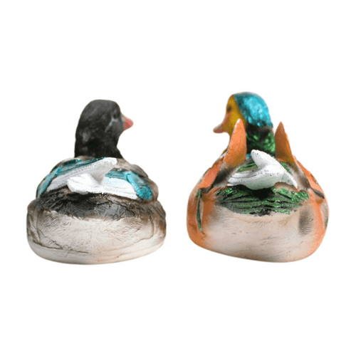 Wonderland SET of 2 Floating Mandarin Ducks Statue, made of resin, small size, perfect for ponds, water body or decoration