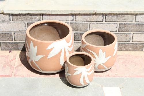 Wonderland Set of 3 cutwork peach Imported ceramic pots for exterior/ Outdoor