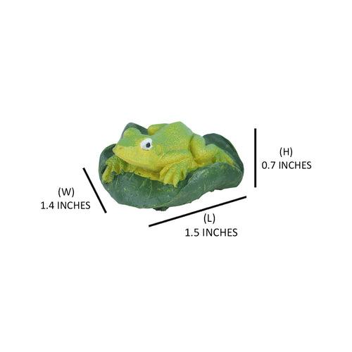 Miniature Toy : Set of 4 Resin frog