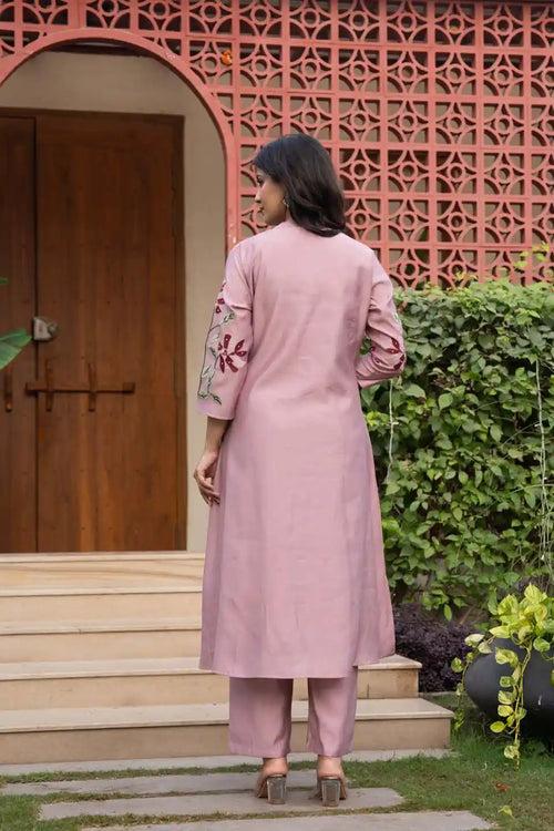 LAVENDER EMBROIDERED KURTA SET WITH PANTS