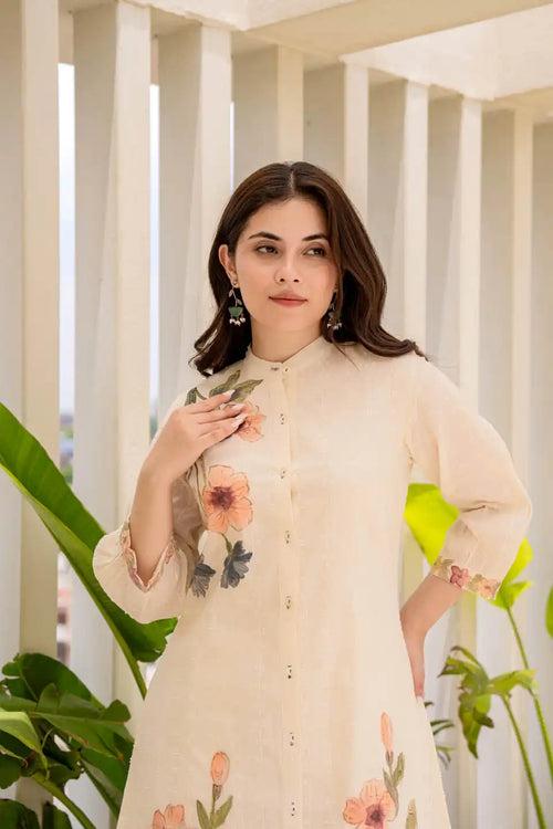 FLORAL EMBROIDERED CREAM KURTA WITH STRAIGHT PANTS SET