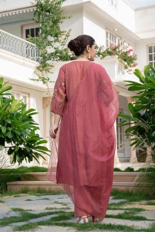 DUSTY ROSE FLORAL KURTA SET WITH DUPATTA