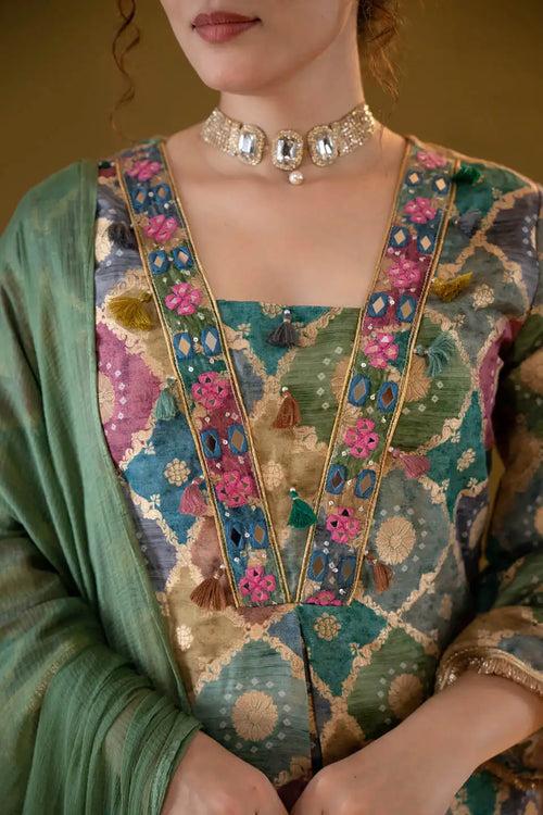 EMBROIDERED MULTICOLOR KURTA SET FOR WOMEN