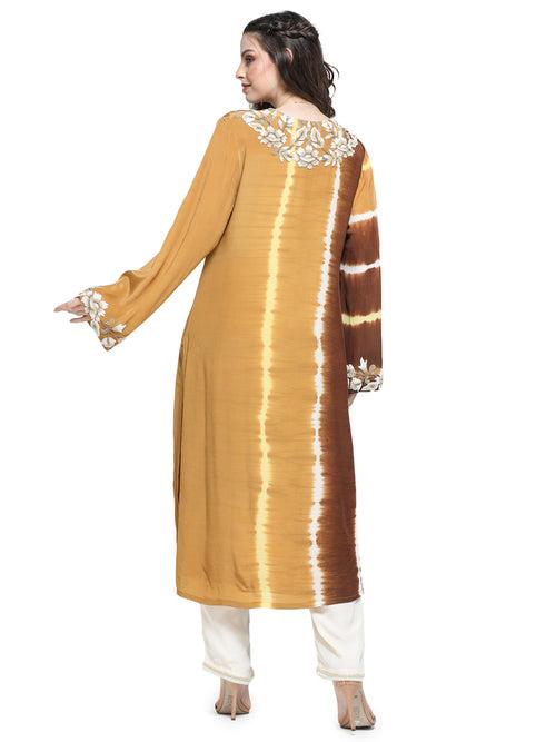 Mustard brown leheriya dyed  kurta with pearl embroiderd  neckline paired with dupatta  and pants