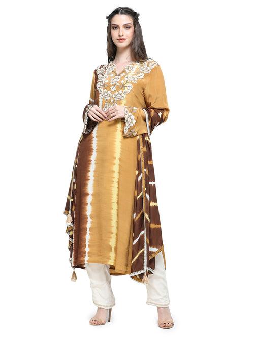 Mustard brown leheriya dyed  kurta with pearl embroiderd  neckline paired with dupatta  and pants