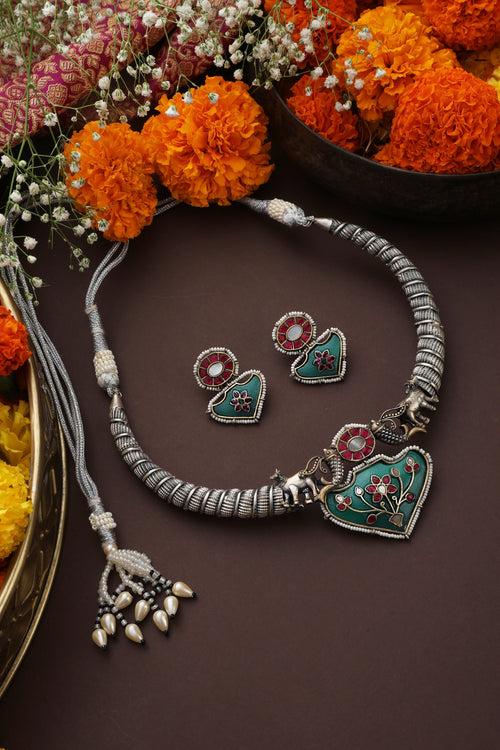 Fariya Multicolour Silver Hasli Set