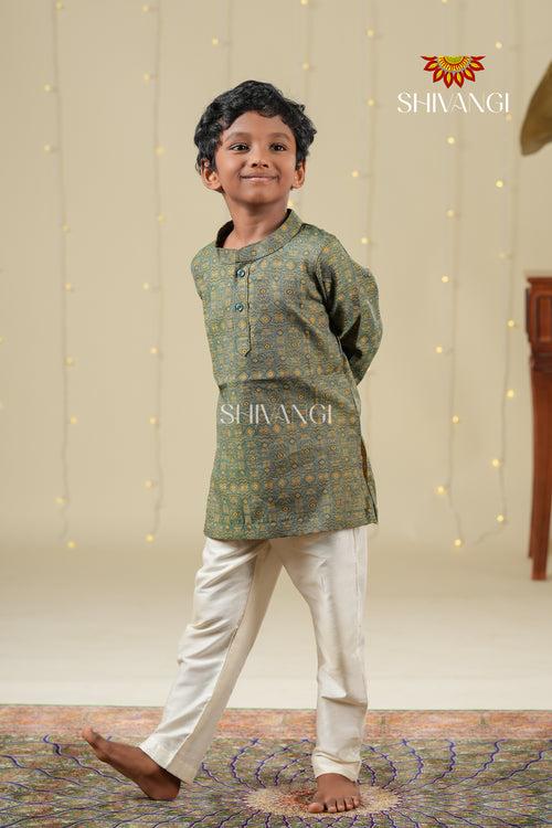 Ethnic Waer - Green Boys Diamond Jacquard Cotton Kurta !!!