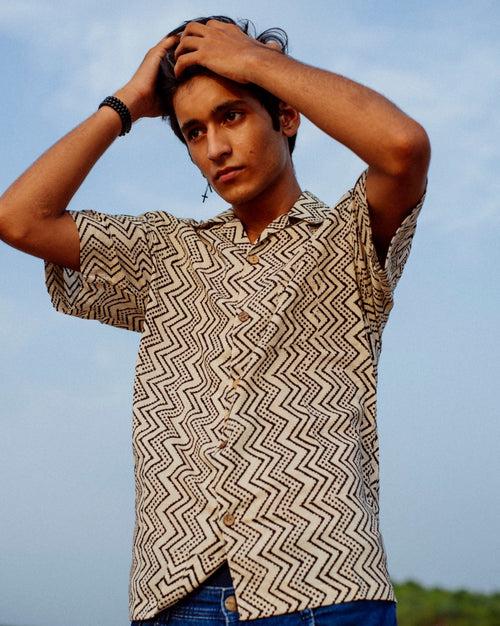 CREAM ZIG ZAG BAGRU SHIRT