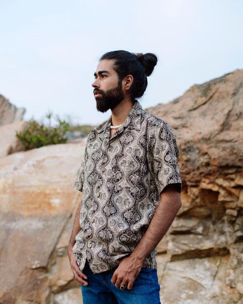 BLACK OGEE KALAMKARI SHIRT