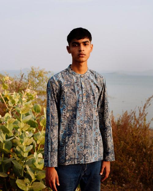 BLUE STRIPED KALAMKARI SHORT KURTA