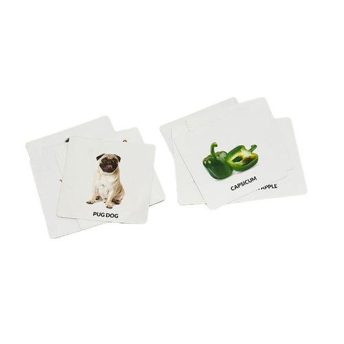 Green flash cards and Identical flash cards