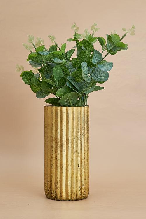 Sally Vase