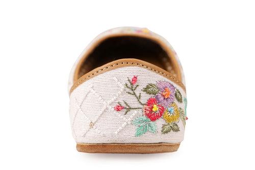 Amaryllis Hand-Embroidered Premium Women's Jutti - Multicolor Embroidery on White