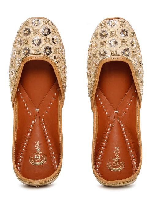 Beige Paradise Jutti - Mughal Elegance in Designer Ladies Footwear