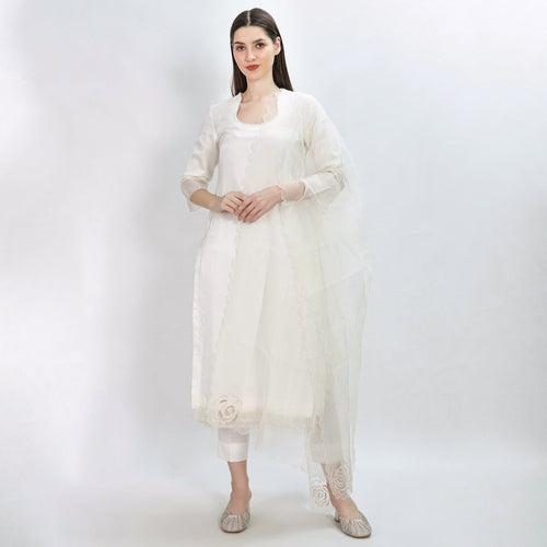 Gardenia off-white kurta set