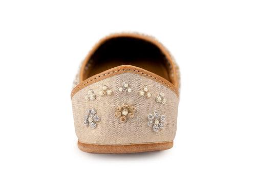 Roshanara Jutti - Regal Beige Gold Pair with Mughal-Inspired Artistry