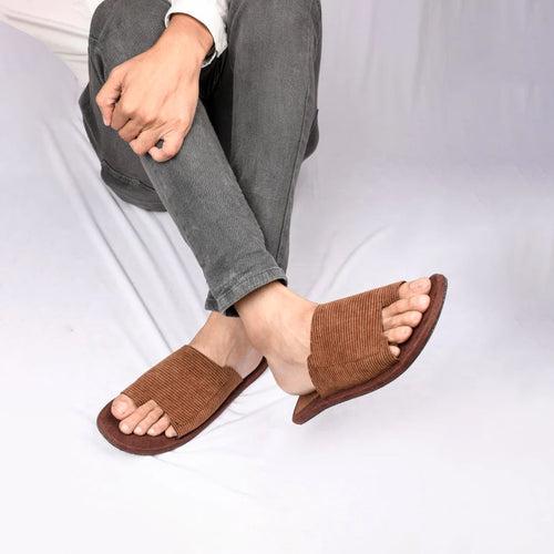 Iru Cloak Corduroy Slides Men