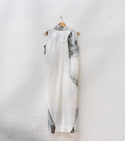 Anstract dress with slip