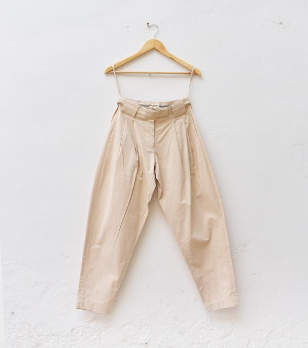 Beige poplin trousers