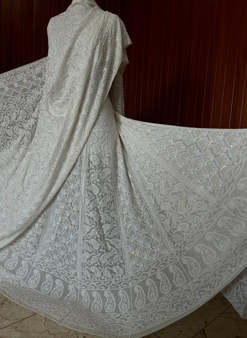 Ruhani Off white Chikankari Jaali Pearl Cut Dana Sequins Wedding Lehenga