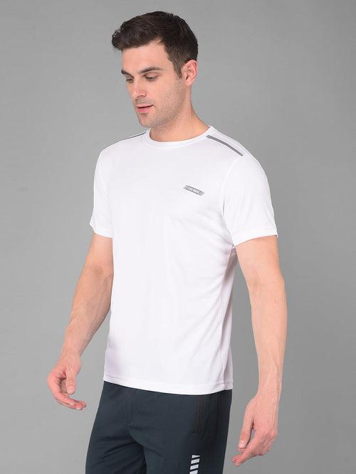 COBB SOLID WHITE ROUND NECK ACTIVE WEAR T-SHIRT