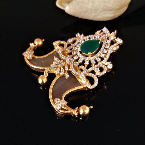 Pure Silver Tiger Claw (Puli Goru) Emerald Pendant