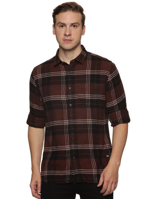 Impackt Men's Regular Fit Checkered Cut Away Collar Casual Shirt