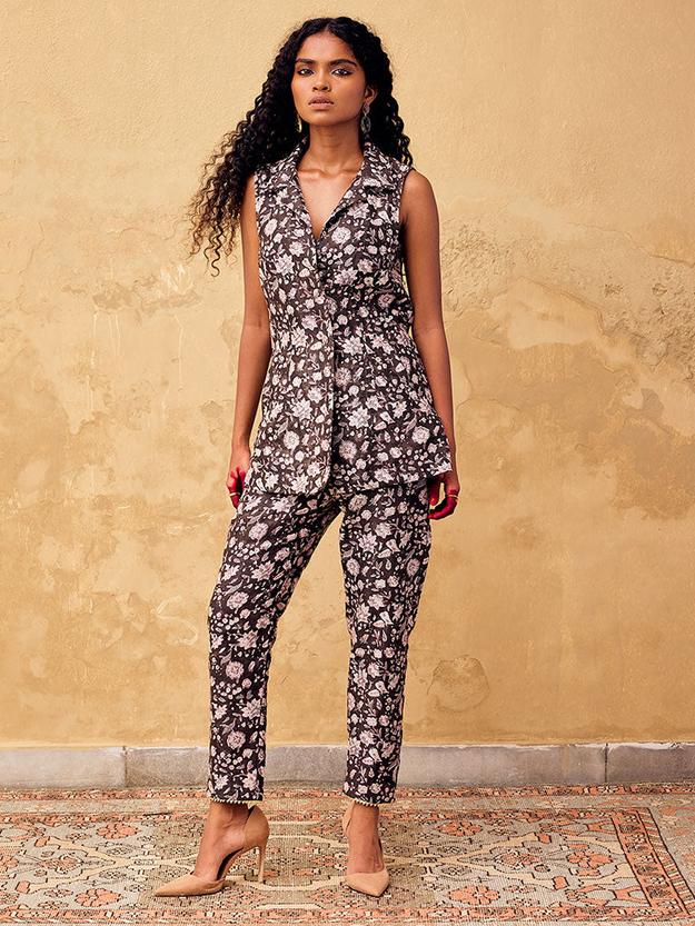 Fiza Pantsuit