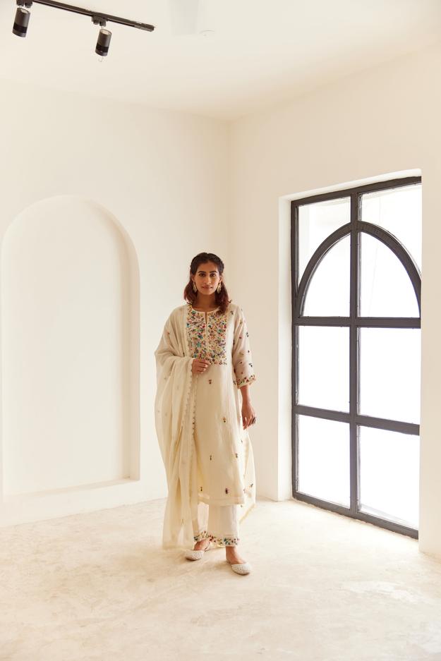 White Organza Kurta Set With Dupatta