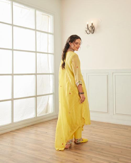 Yellow Organza Kurta Set With Dupatta