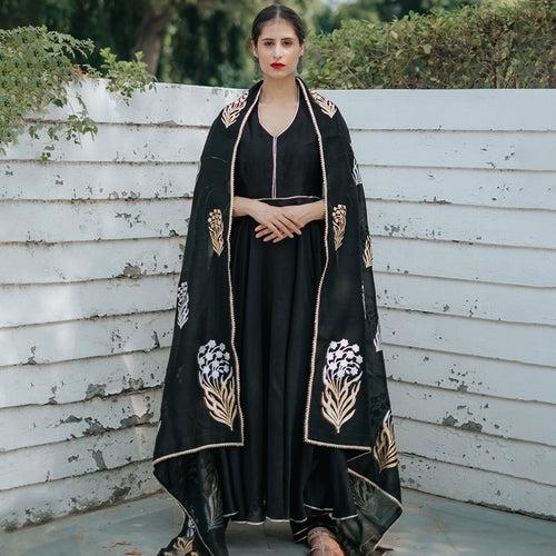 SIAH Black Chanderi Kurta Set