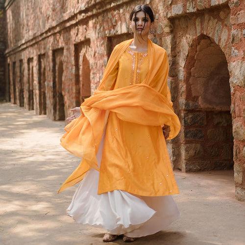 Dhī Orange Chanderi Kurta Set