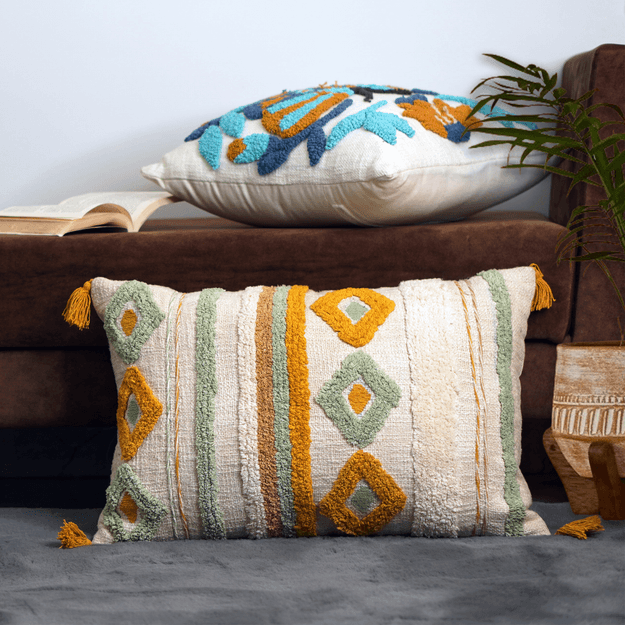 Bohemian style 18x12 Tufted Cushion Cover