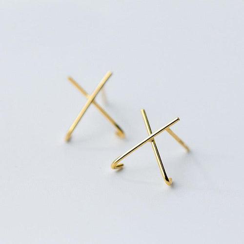 Crisscross Minimal Studs