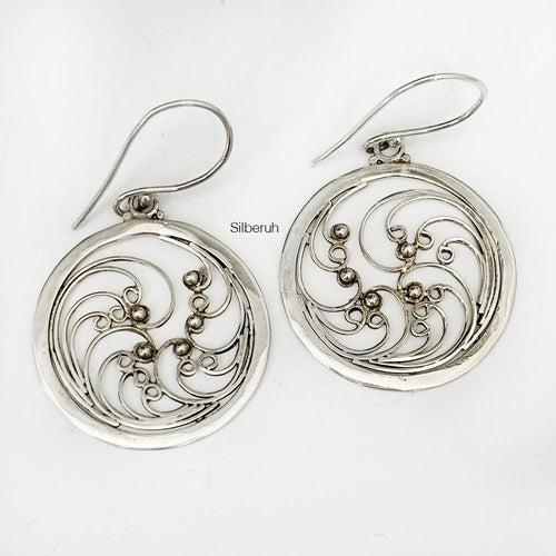 Round Swirl Silver Earring