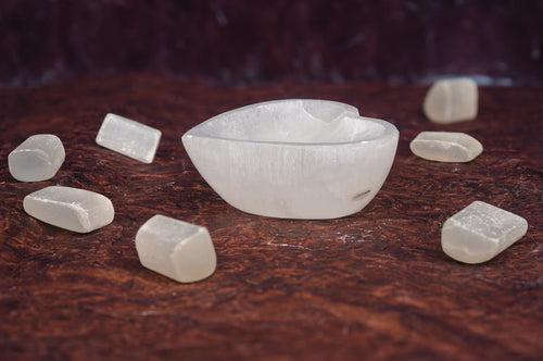 Selenite Bowl for Charging Crystals: Amplify Your Crystal Energy