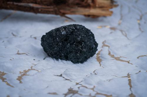 Black Tourmaline Cluster: Shield Your Space with Grounding Energy