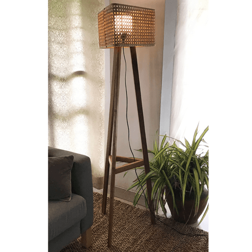 Trey Floor Lamp