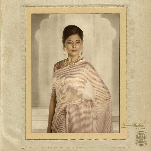 Lilac & gold missing stripe maheshwari saree