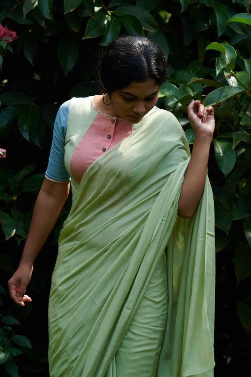 Pista Saree