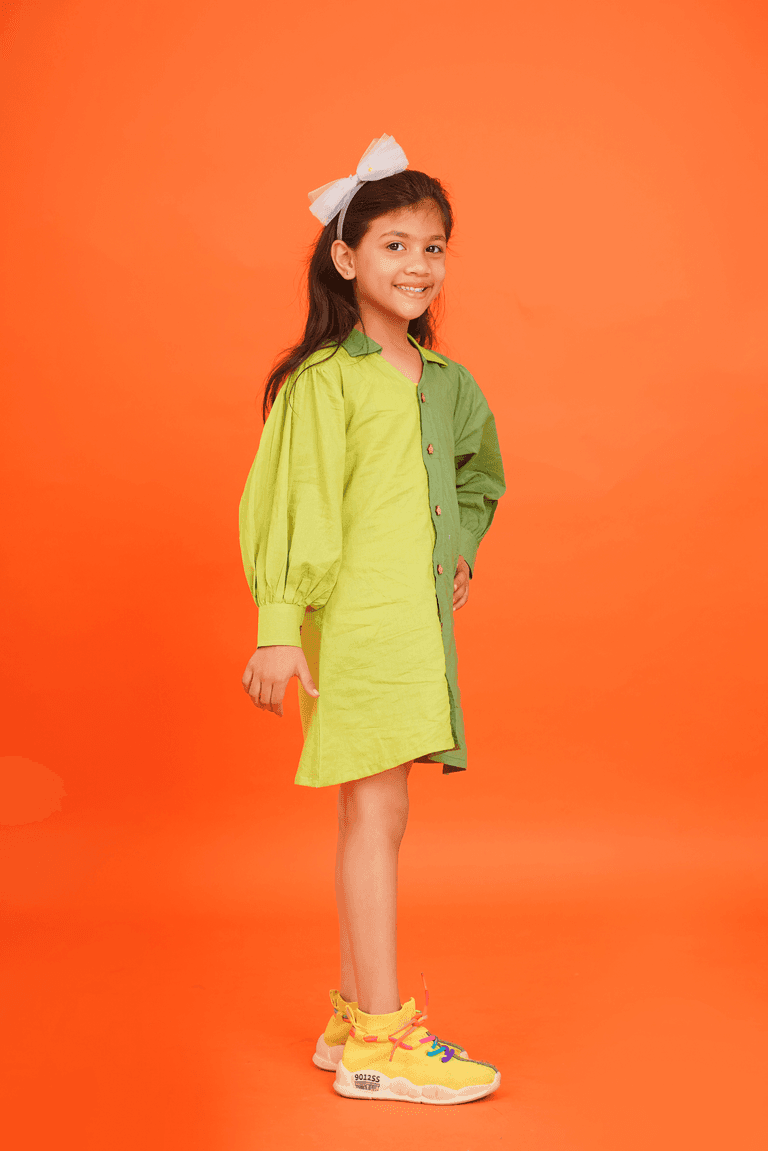 Girls Pure Cotton Green color block Dress with collar