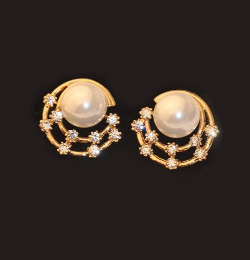 Big Pearl with Crystal Flower Round Stud Earrings