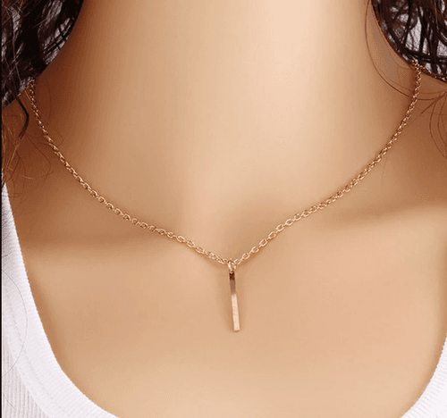 Minimalist 'I' Golden Chain Necklace