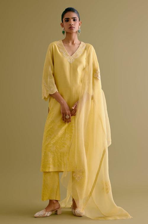 Amaal Salmaan in Yellow Silk Chanderi Dori Embroidered Kurta Set