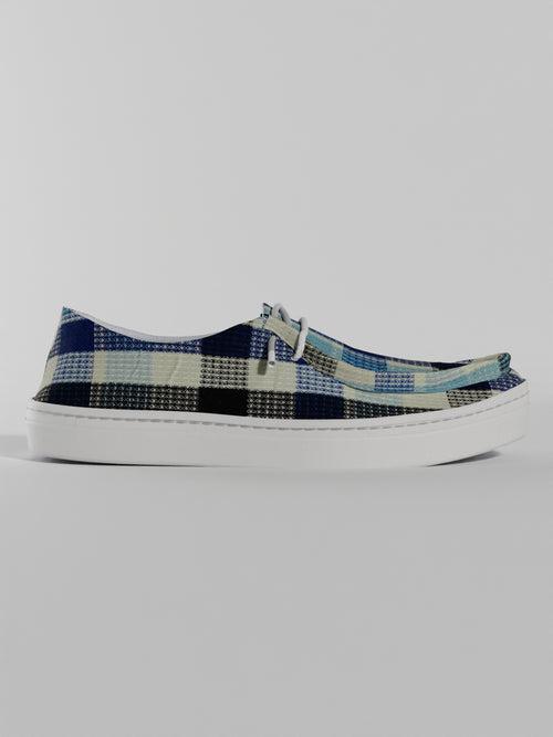 The Luna Blue Check Textured