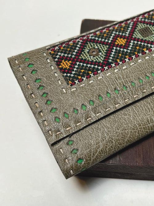 Kutch Wallet - Olive