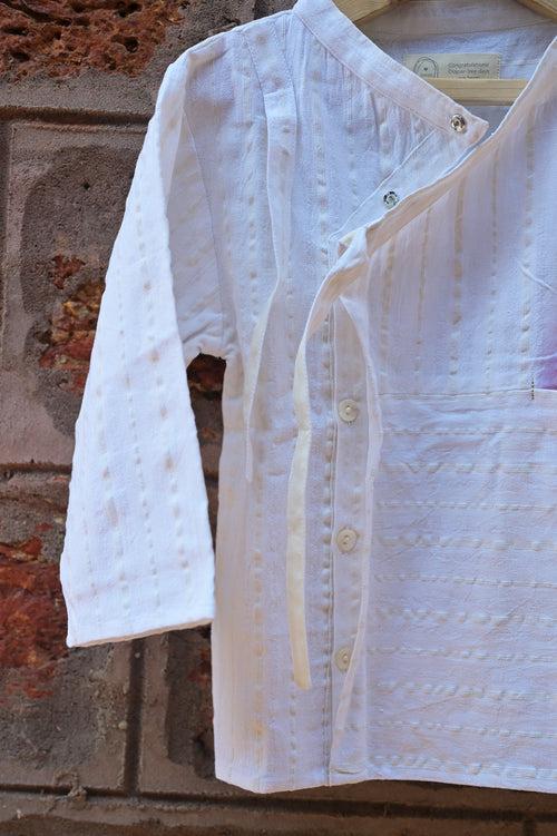 'Hug' | Unisex full sleeve tie up shirt in off white handwoven stripes